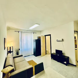 Appartamento Bertolazzi, Milano