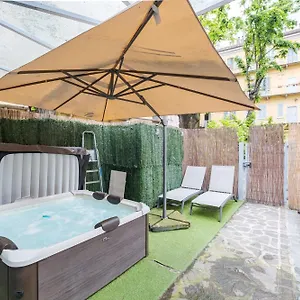 Oasi Di Relax Spa A 10 Min Dal Duomo Apartament