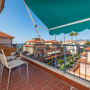 Appartamento Borgio Mare Italia